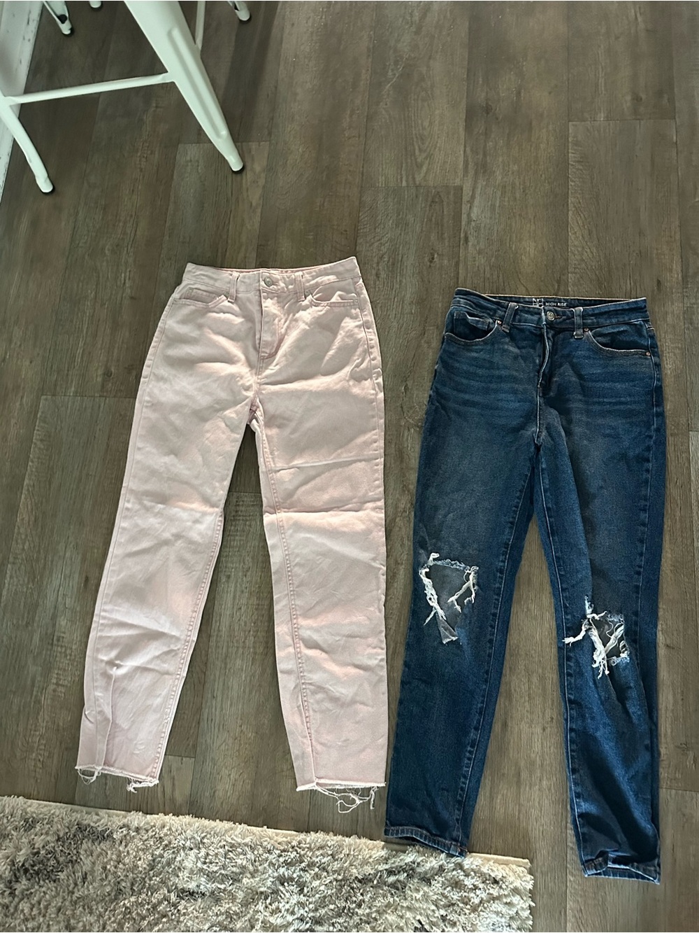 2 pairs no boundaries jeans size 5